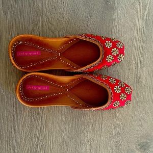 Indian Jutis red New